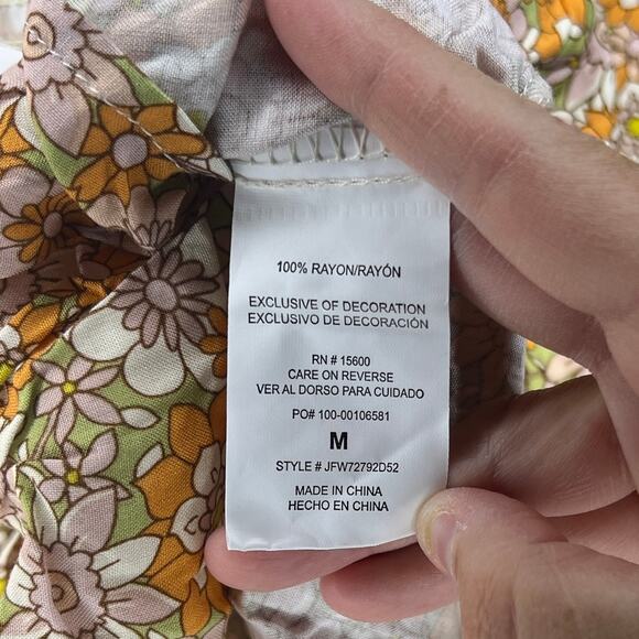 Daisy & Delilah (M) Floral Smocked Long Sleeve Peasant Top Tie Front Crop Blouse - Picture 10 of 16